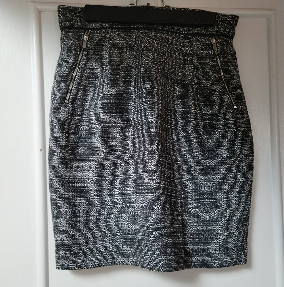 H&M Pencil Skirt